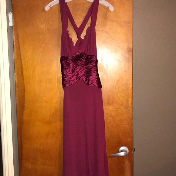 Formal dress - Picture 1 of 2
